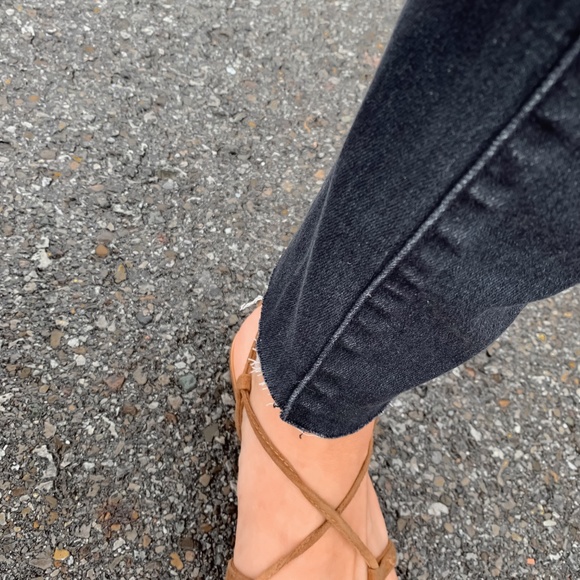 SOLD madewell distressed high riser skinny jeans - Picture 6 of 6